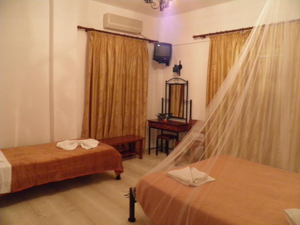 Mirsini Pansion Hotell Karterádos Rom bilde