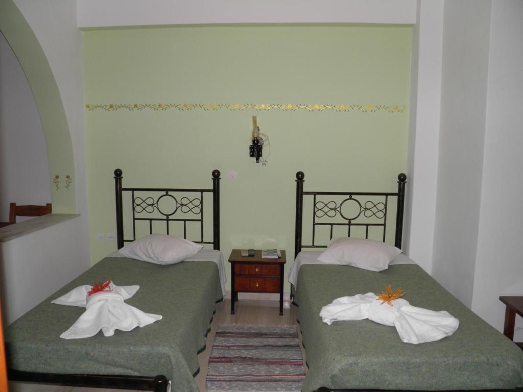 Mirsini Pansion Hotell Karterádos Rom bilde